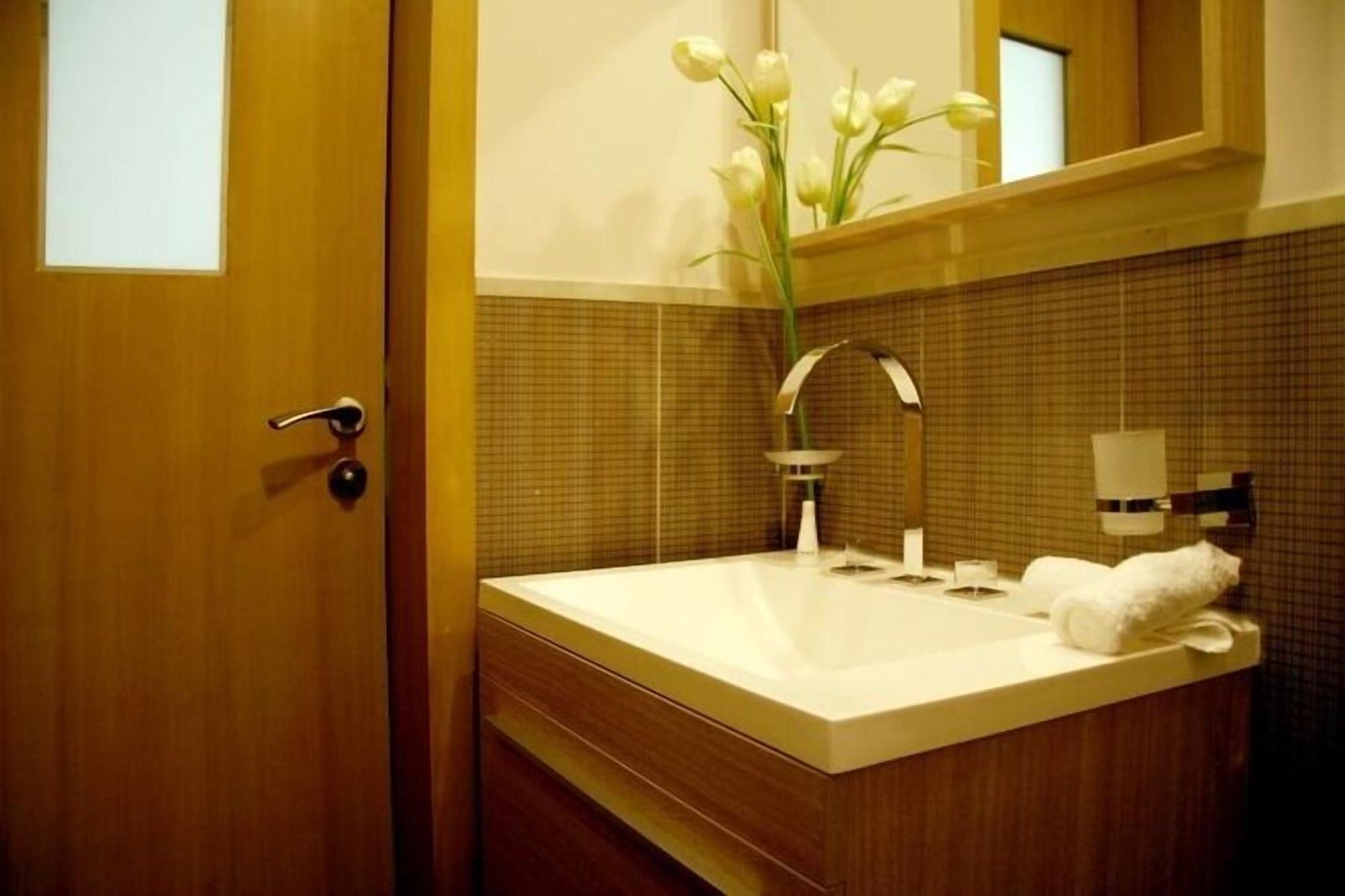 Sea Loft Hotel 5*